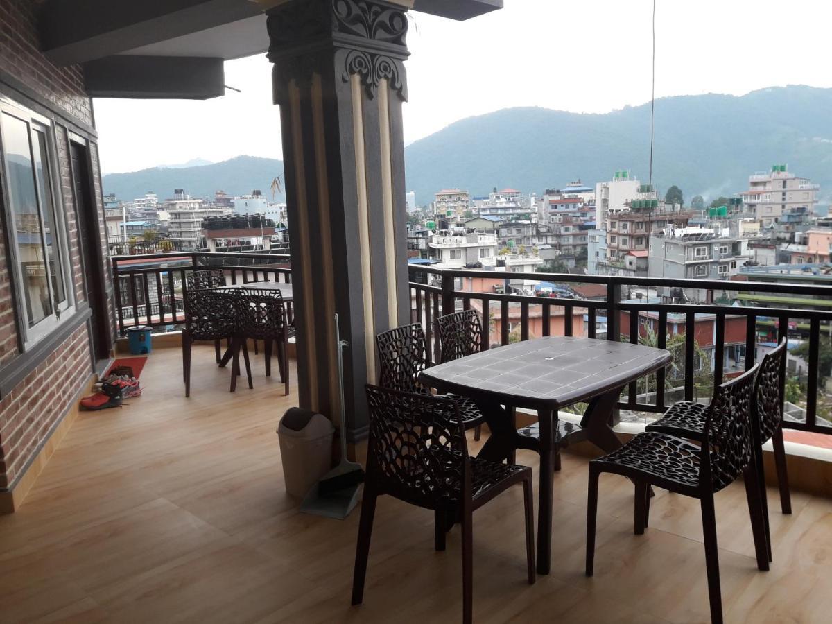 Beli Guest House Pokhara Eksteriør bilde
