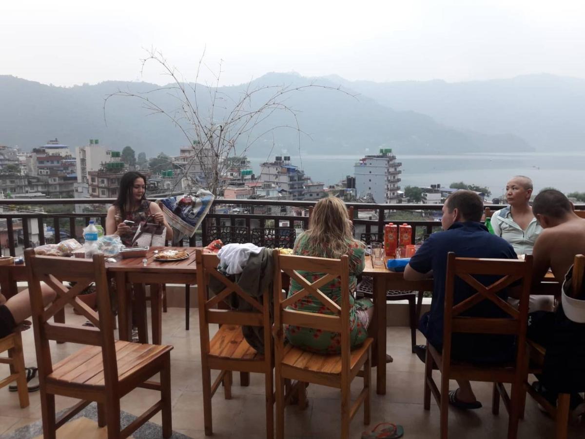 Beli Guest House Pokhara Eksteriør bilde