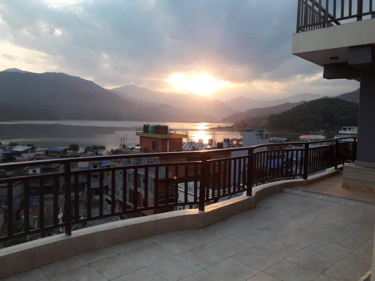 Beli Guest House Pokhara Eksteriør bilde