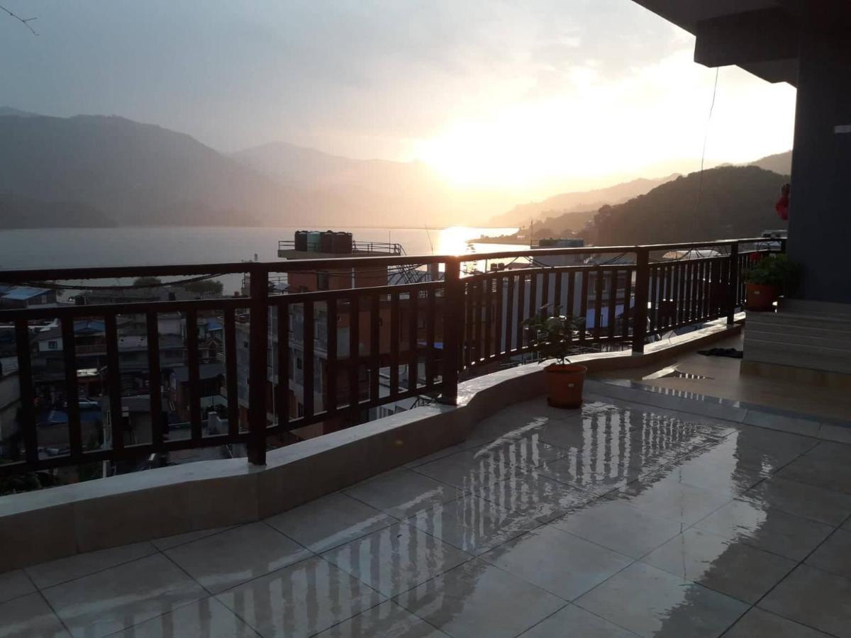 Beli Guest House Pokhara Eksteriør bilde