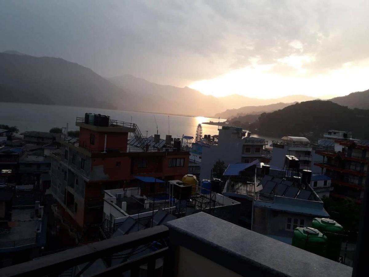Beli Guest House Pokhara Eksteriør bilde
