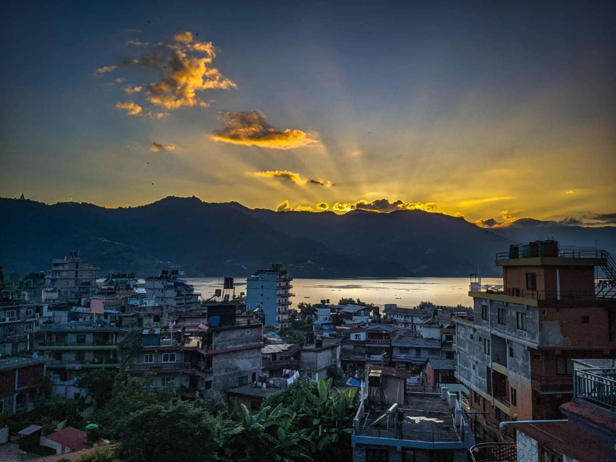 Beli Guest House Pokhara Eksteriør bilde